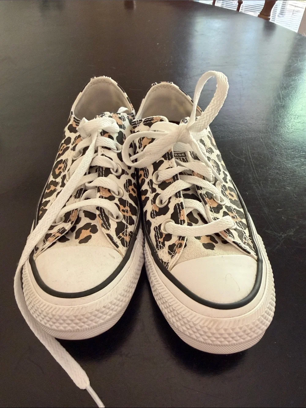 Converse Kids Leopard Print Low Top Sneakers - White, Beige, Black